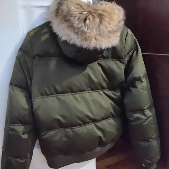 Coach Coyote Hooded Puffer Coat - Picture 7 of 12